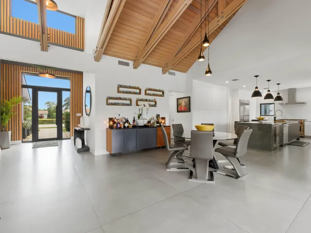 $4,349,000 | 256 Hamlet Drive, Delray Beach, FL 33445