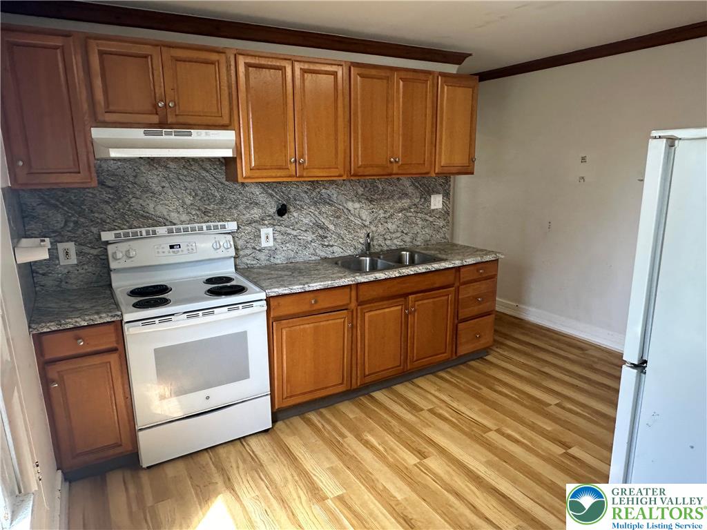 123 Spring Street Nazareth, PA 18064 - Photo 10 of 20 Gallery Image 10
