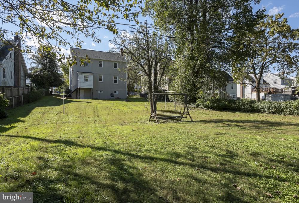 5563 Ashbourne Road Halethorpe, MD 21227 - Photo 20 of 22 Backyard