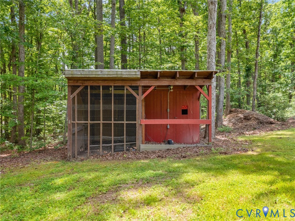 4616 Paynes Mill Road Bumpass, VA 23024 - Photo 11 of 32
