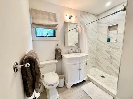 $1,695,000 | 1350 Brick Kiln Road, Sag Harbor, NY 11963