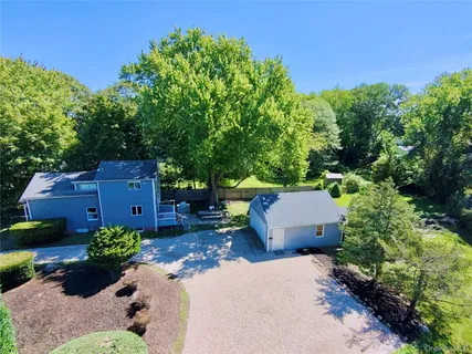 $1,695,000 | 1350 Brick Kiln Road, Sag Harbor, NY 11963