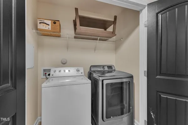 $2,350 | 211 Westgrove Court, Durham, NC 27703