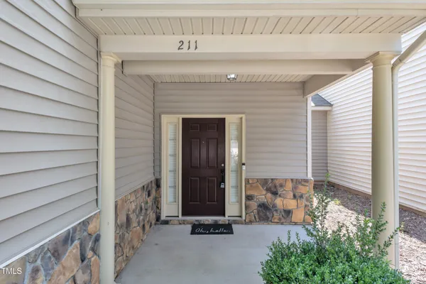 $2,350 | 211 Westgrove Court, Durham, NC 27703
