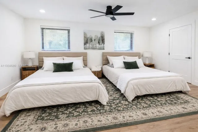 $20,000 | 3540 Northeast 28th Avenue, Lighthouse Point, FL 33064