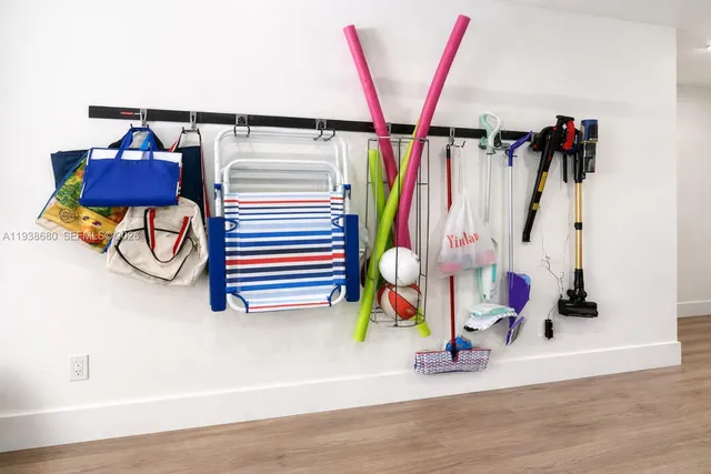 $20,000 | 3540 Northeast 28th Avenue, Lighthouse Point, FL 33064