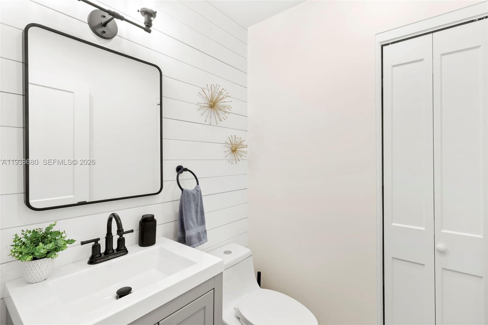 3540 Northeast 28th Avenue Lighthouse Point, FL 33064 - Photo 39 of 47