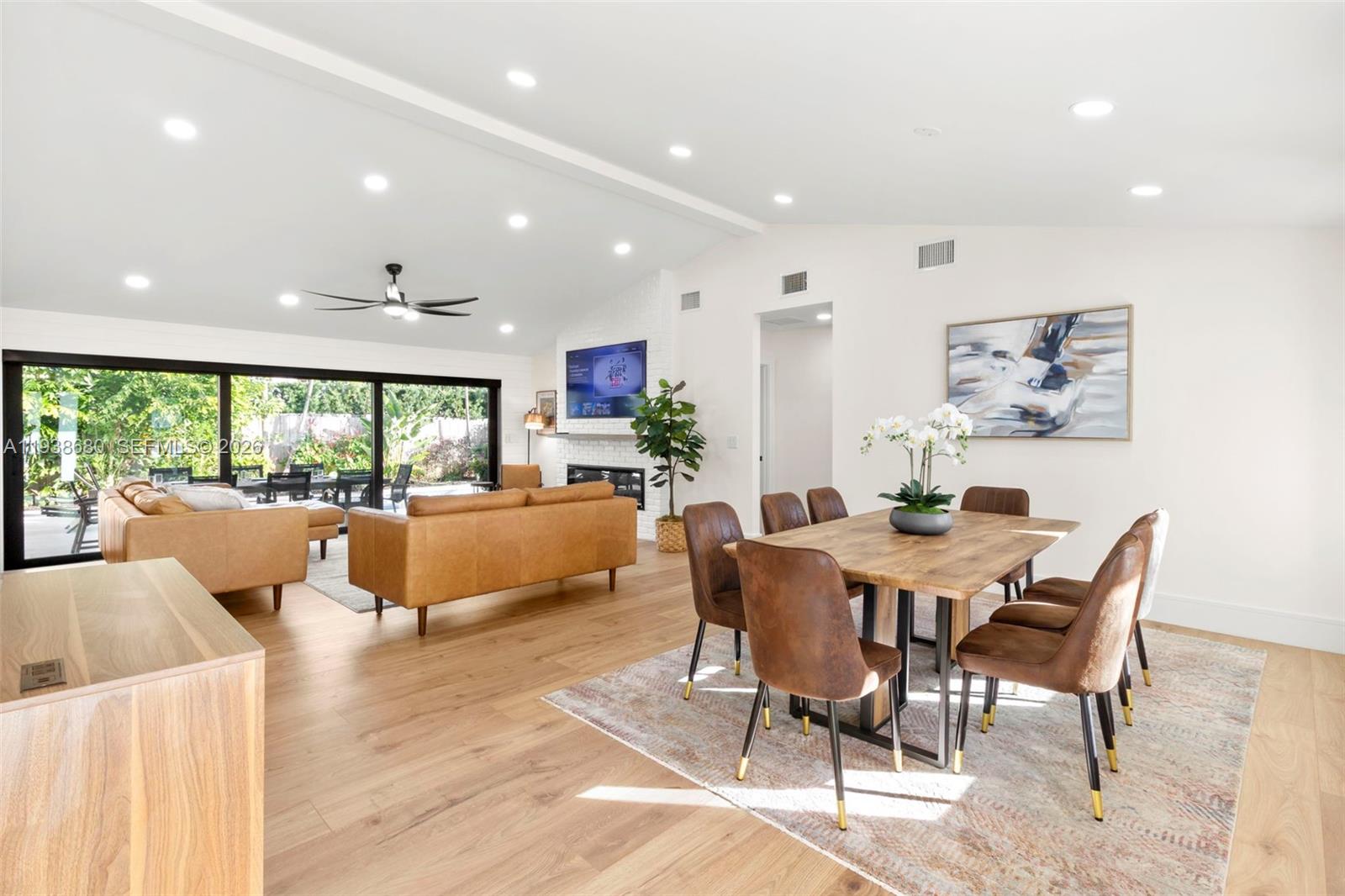 3540 Northeast 28th Avenue Lighthouse Point, FL 33064 - Photo 9 of 47