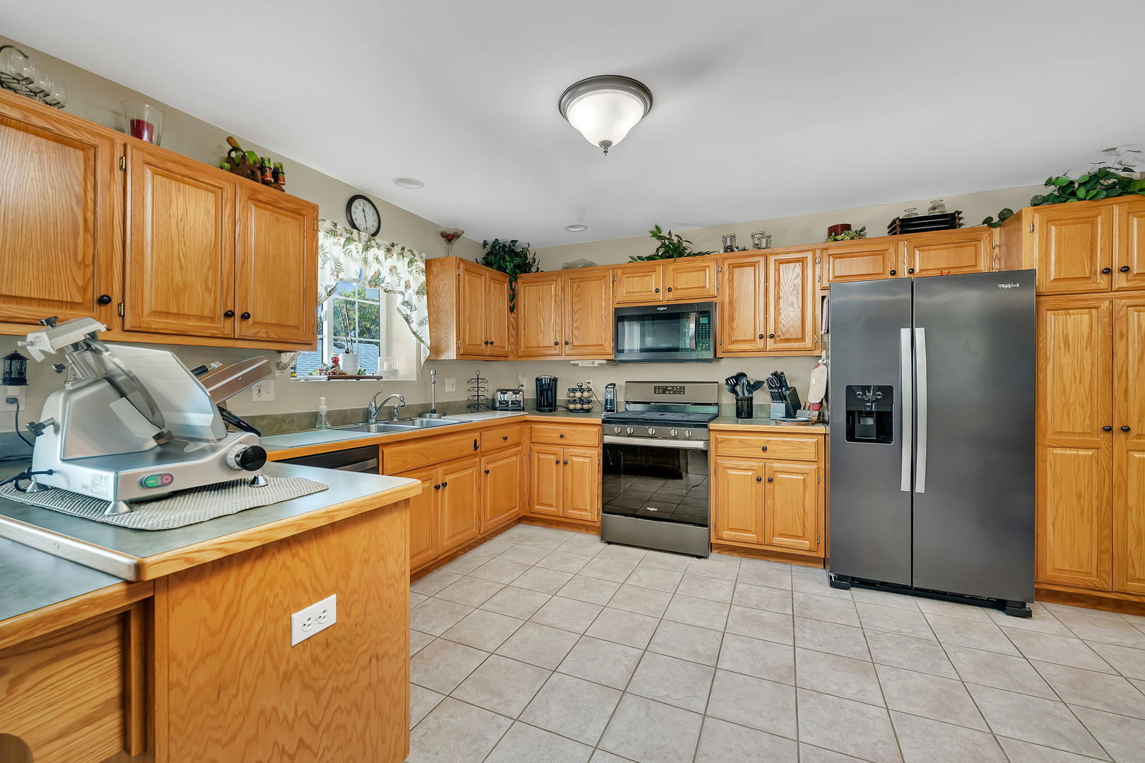 106 Harbor Landing Braidwood, IL 60408 - Photo 11 of 45