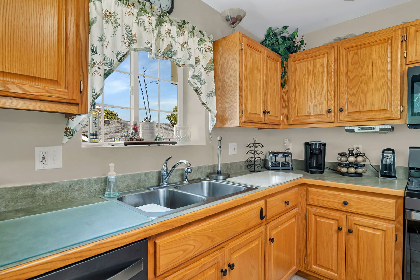 106 Harbor Landing Braidwood, IL 60408 - Photo 12 of 45