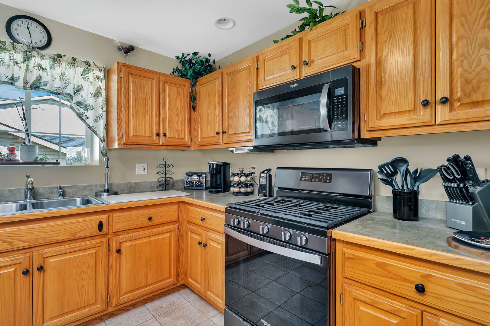 106 Harbor Landing Braidwood, IL 60408 - Photo 13 of 45