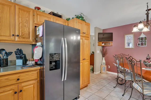 $318,923 | 106 Harbor Landing, Braidwood, IL 60408