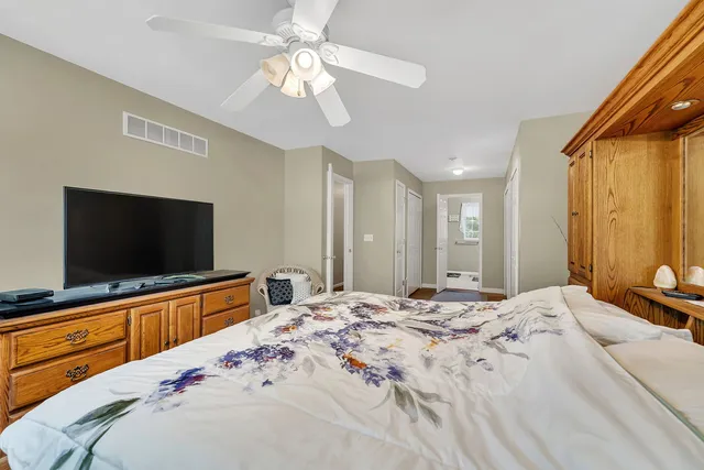 $318,923 | 106 Harbor Landing, Braidwood, IL 60408