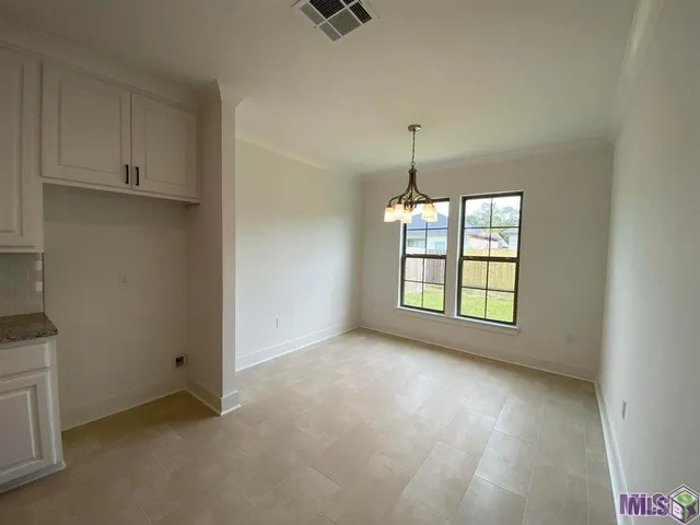 $2,000 | 30156 Sanctuary Boulevard, Denham Springs, LA 70726