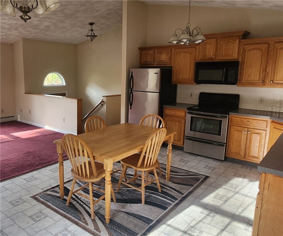 1144 Snake Hill Road Glocester, RI 02857 - Photo 9 of 23