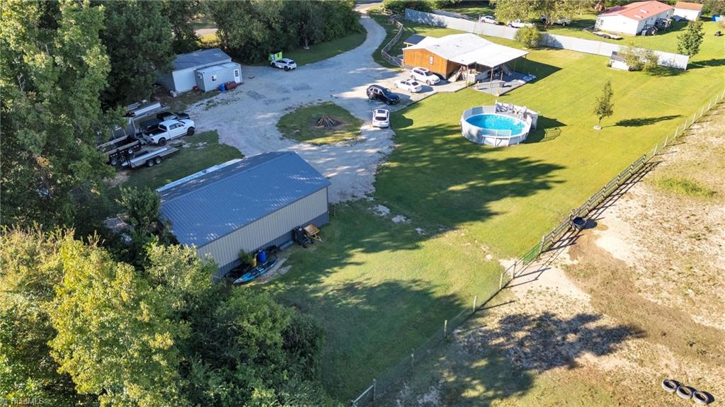 997 Yates Road Denton, NC 27239 - Photo 12 of 50 Gallery Image 12
