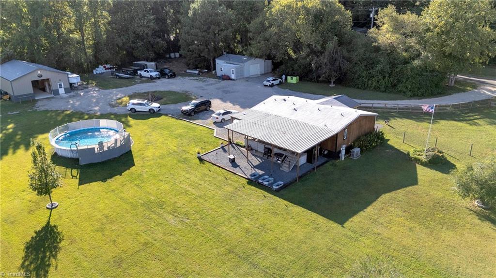 997 Yates Road Denton, NC 27239 - Photo 9 of 50 Gallery Image 9