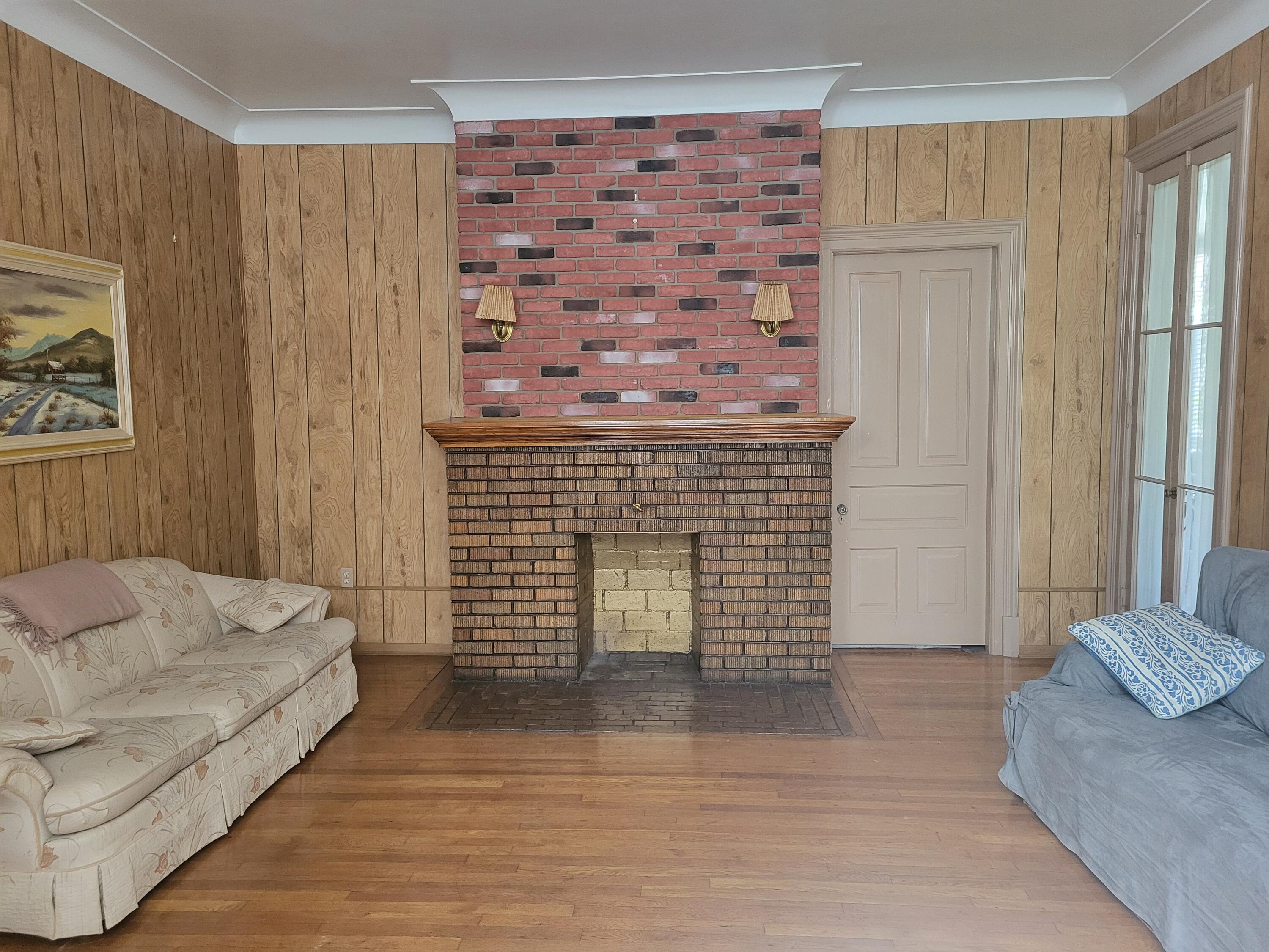 1455 Vinewood Street Detroit, MI 48216 - Photo 13 of 59 5a Living Room