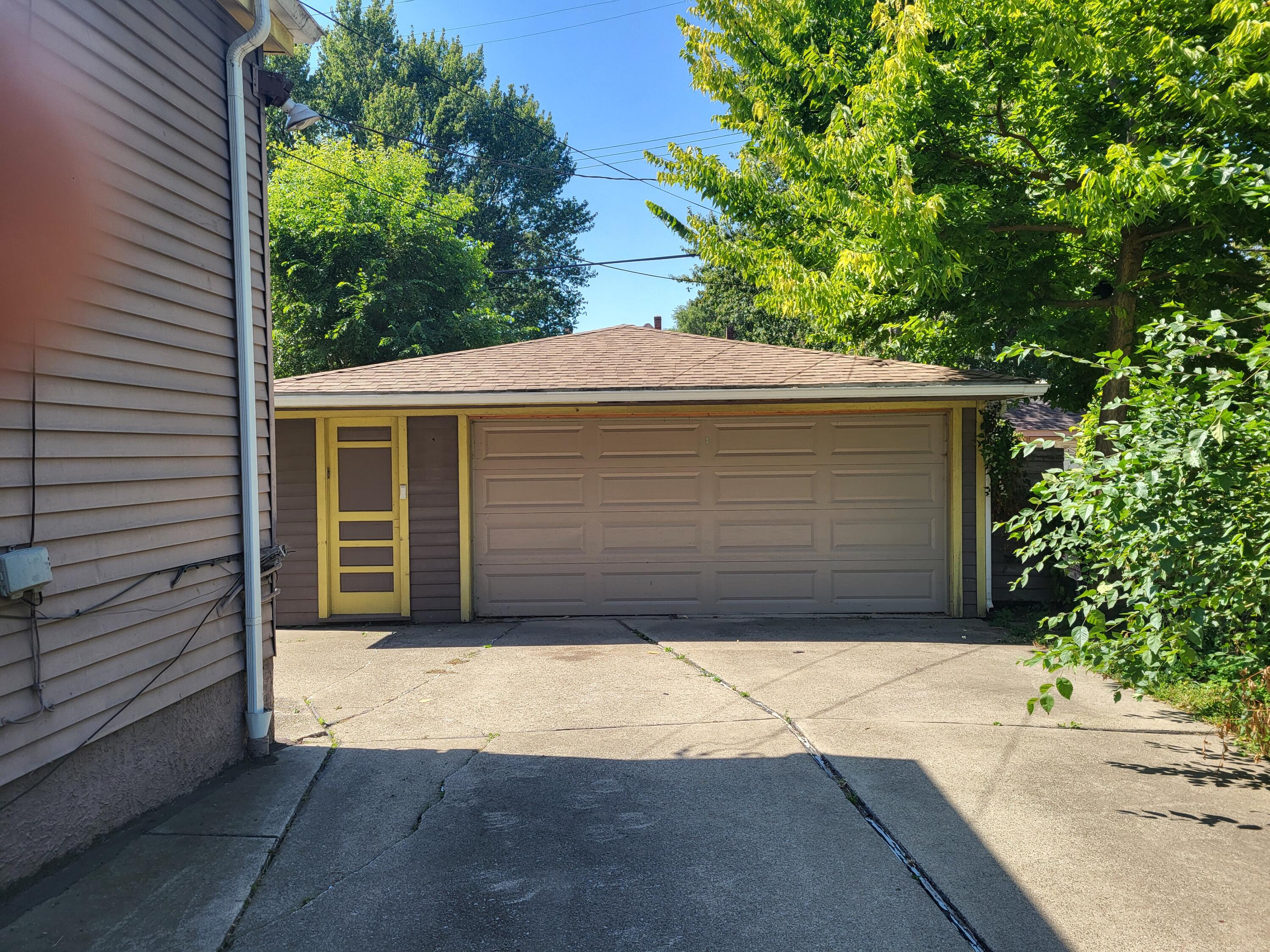 1455 Vinewood Street Detroit, MI 48216 - Photo 7 of 59 15a Garage