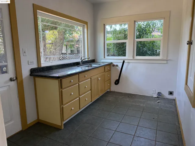 $3,195 | 561 McLeod Street, Livermore, CA 94550