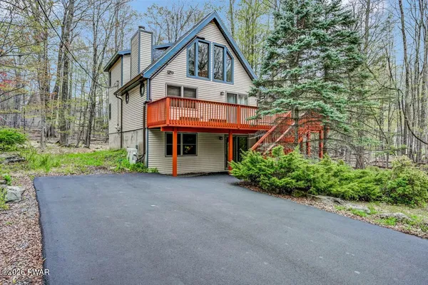 $329,900 | 131 Northwood Terrace, Lake Ariel, PA 18436