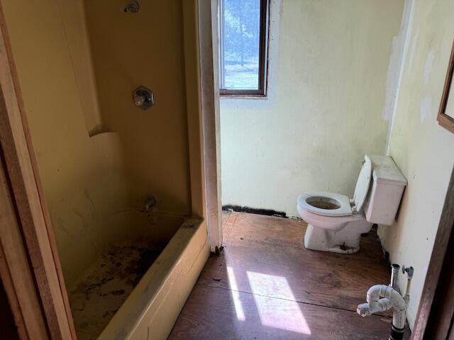 1844 East 10 Mile Road Irons, MI 49644 - Photo 9 of 13 Bathroom