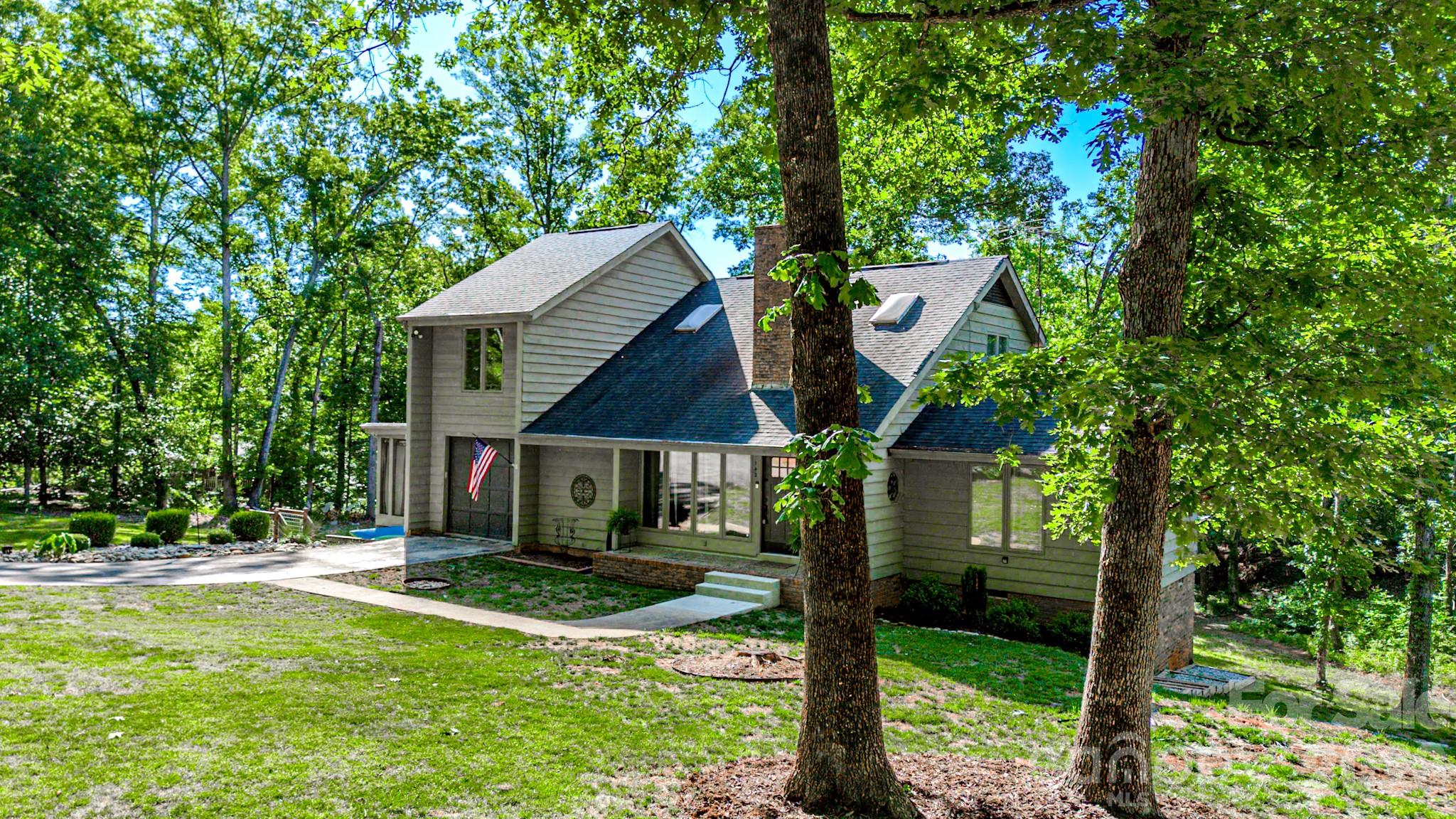 142 Padgett And Burns Road Forest City, NC 28043 - Photo 2 of 48