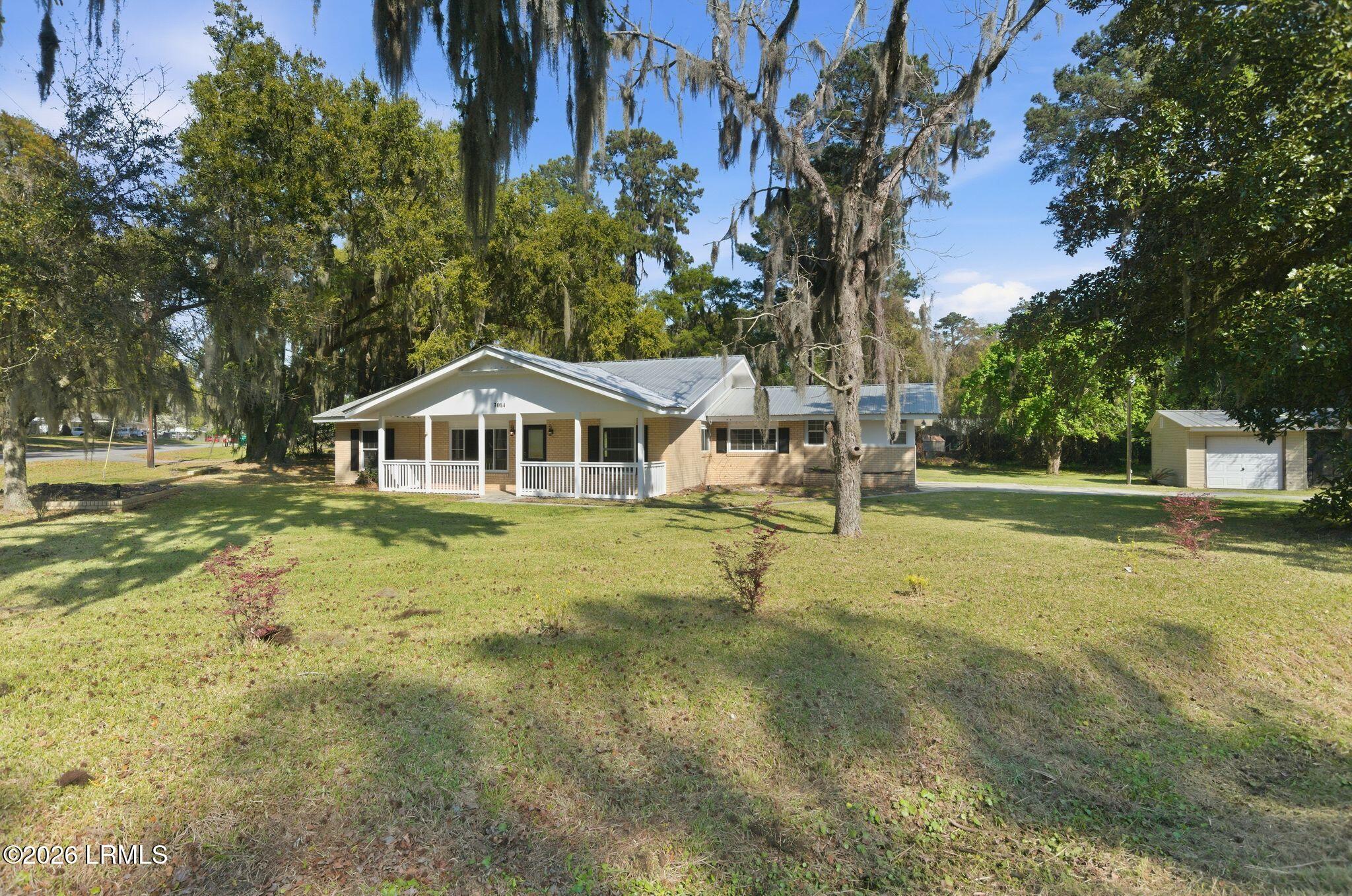 3014 Shell Point Road Beaufort, SC 29906 - Photo 42 of 45 lp2603221-1004