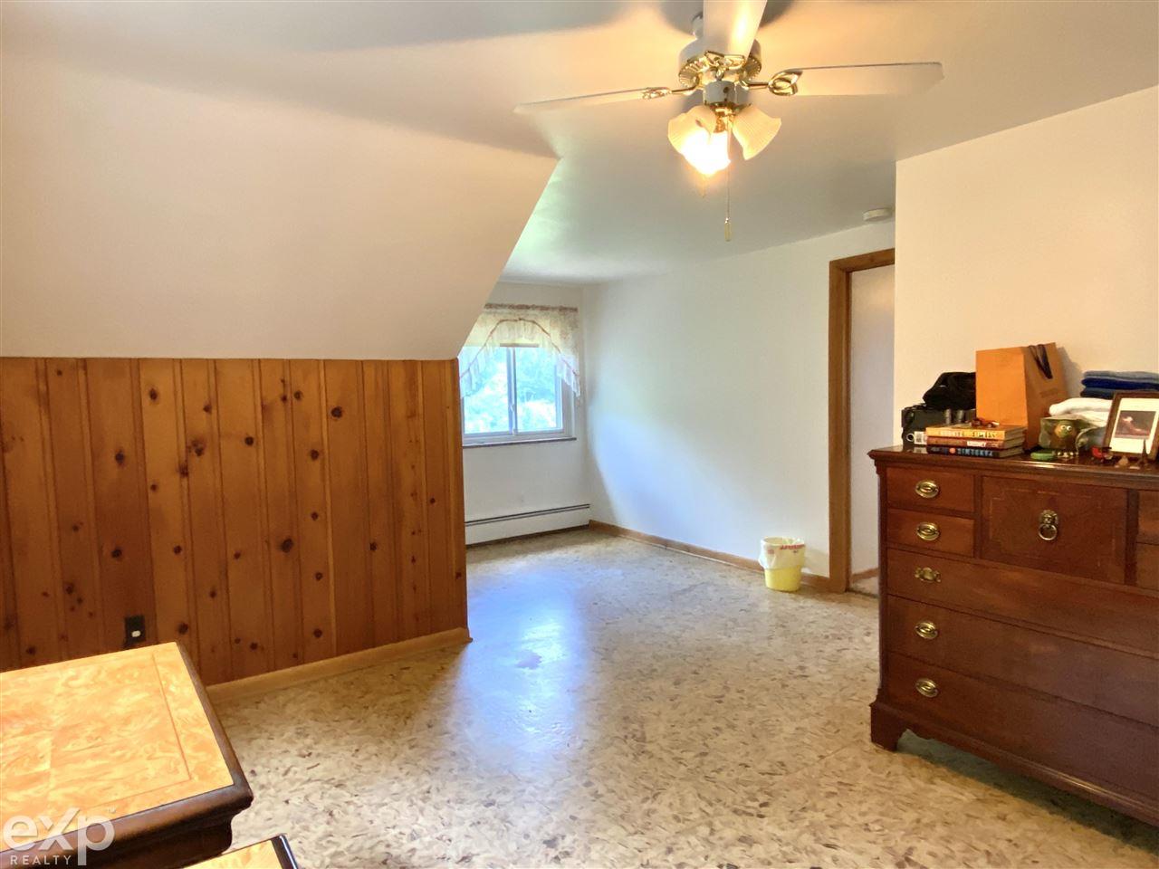550 Whims Lane Rochester, MI 48306 - Photo 23 of 25 50041646-22.JPG