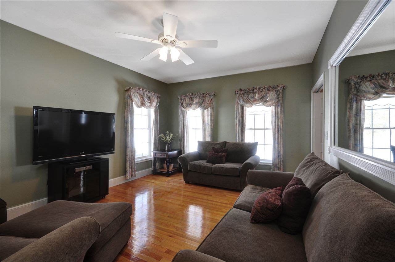 25 Partridge Road Windham, NH 03087 - Photo 12 of 34 Gallery Image 12