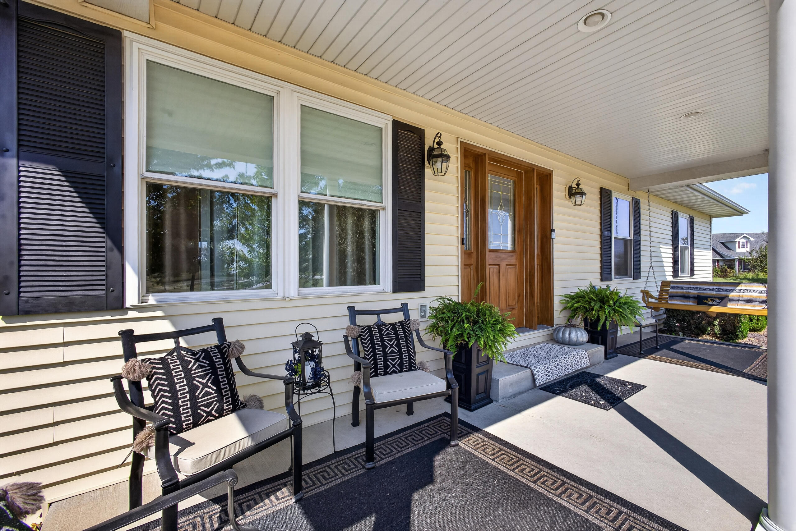 8930 Audrain Road East Centralia, MO 65240 - Photo 6 of 70 Gallery Image 6