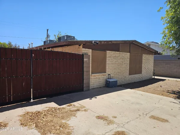a backyard of a house