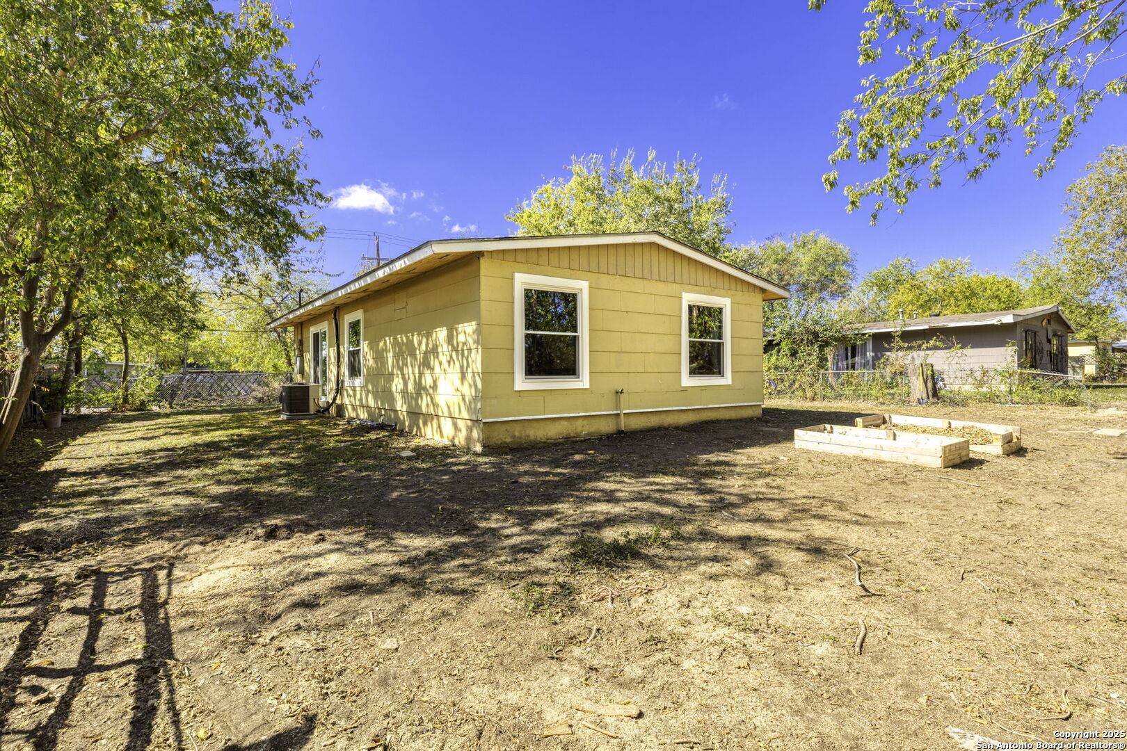 2038 Springvale Drive San Antonio, TX 78227 - Photo 23 of 25