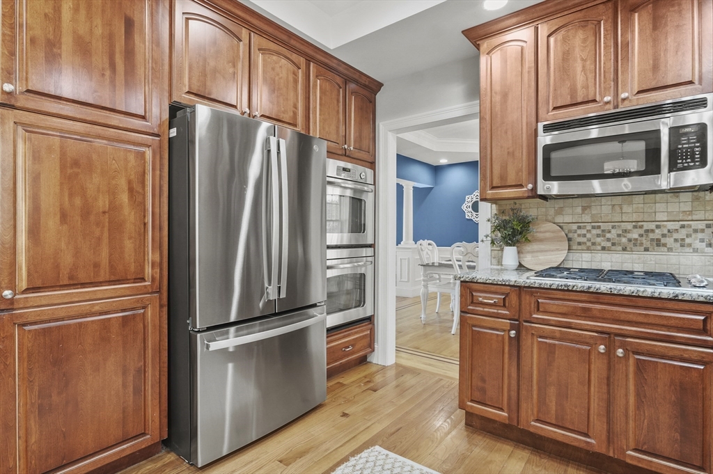 19 Hearthstone Road Hopkinton, MA 01748 - Photo 9 of 42 Gallery Image 9