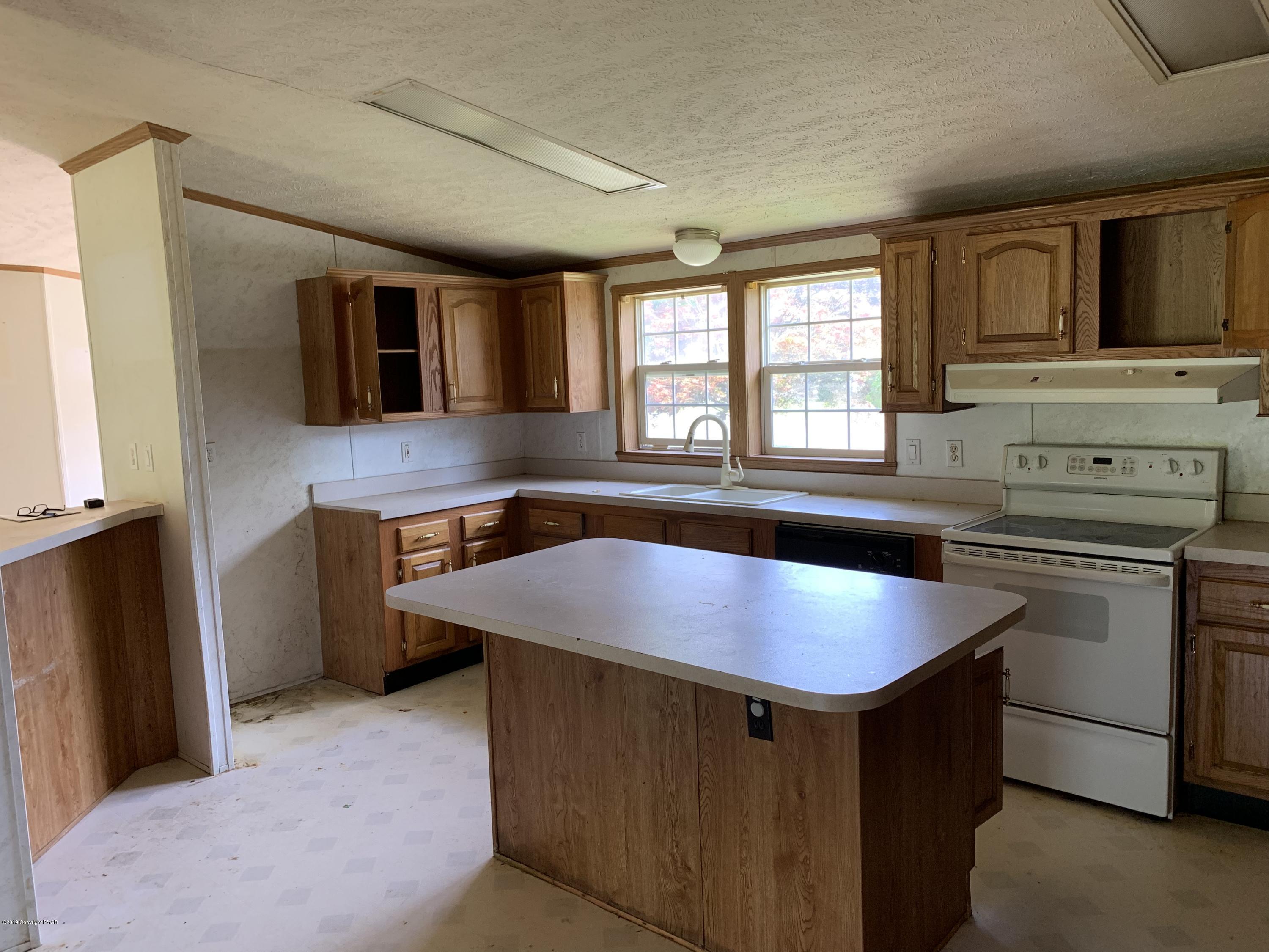 189 Rutt Road Bangor, PA 18013 - Photo 12 of 19 IMG_7021
