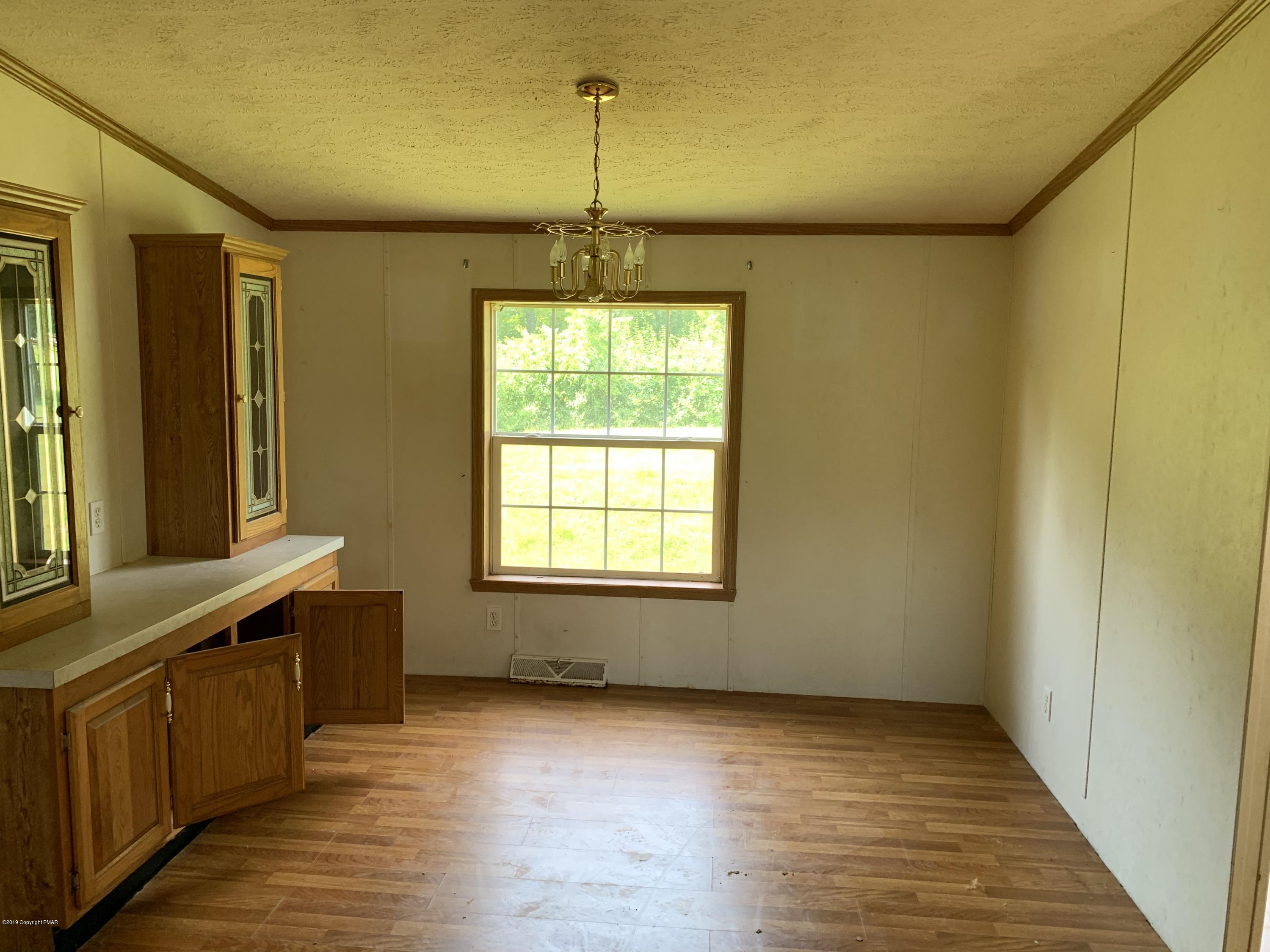189 Rutt Road Bangor, PA 18013 - Photo 13 of 19 IMG_7022