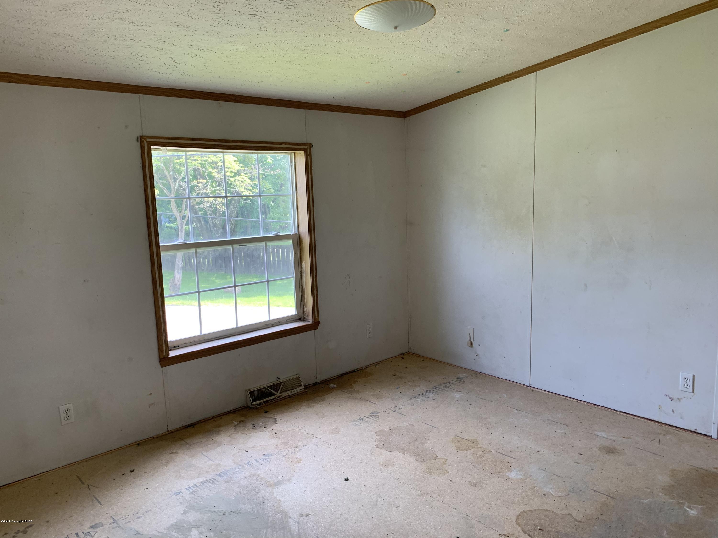 189 Rutt Road Bangor, PA 18013 - Photo 15 of 19 IMG_7024