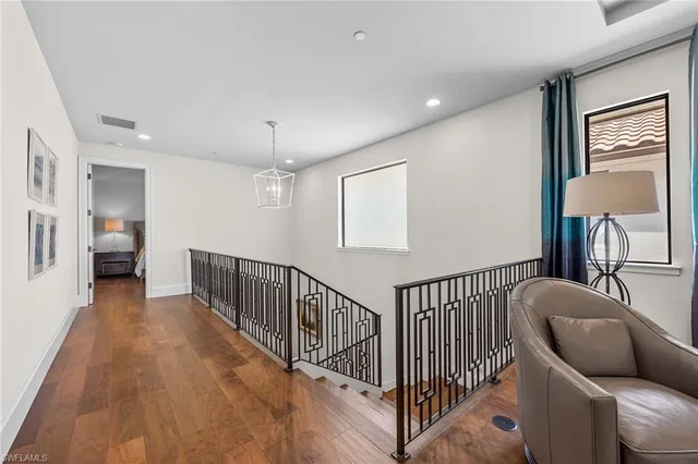 a view of livingroom with furniture and windows
