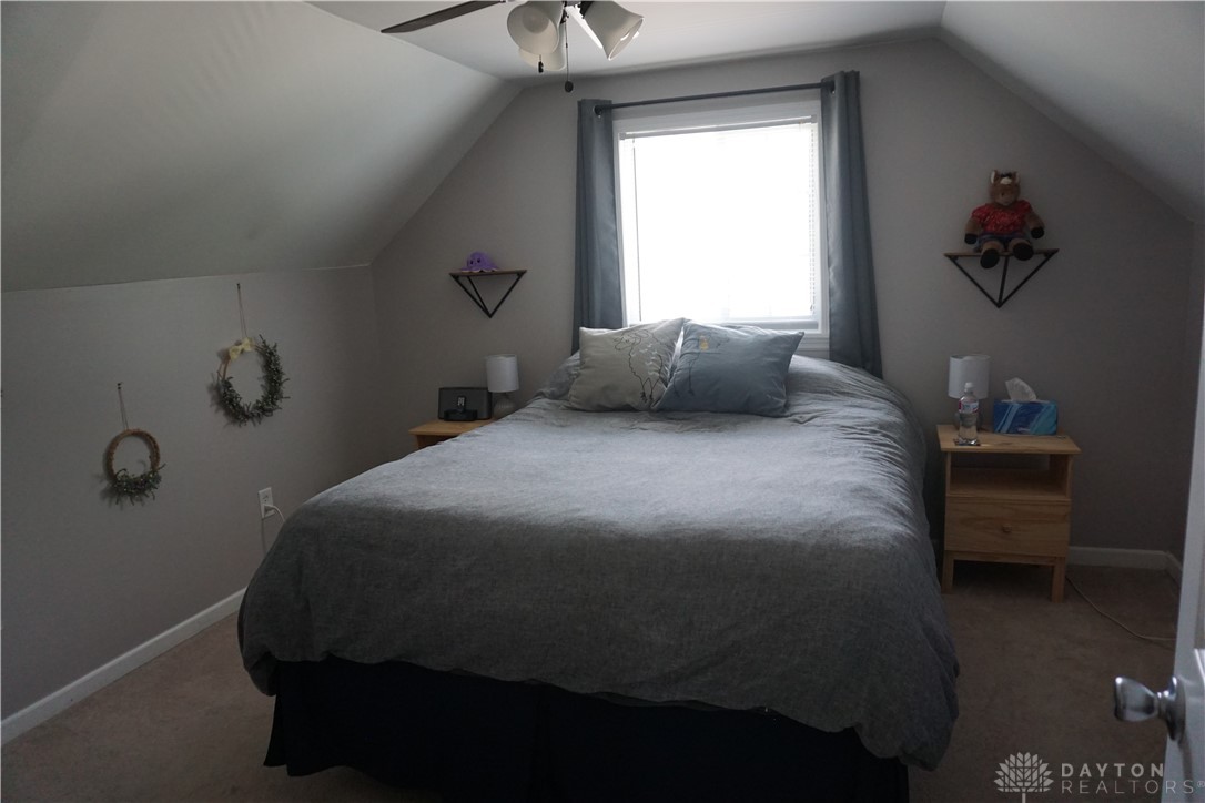 213 Lewiston Road Kettering, OH 45429 - Photo 19 of 29 Third bedroom is upstairs.