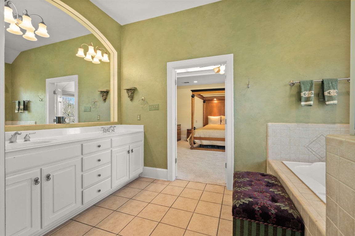 11305 Taylor Draper Lane, Unit 1A Austin, TX 78759 - Photo 23 of 39