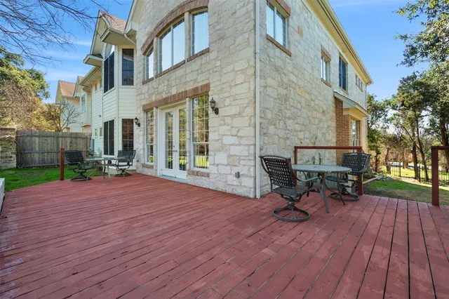 $3,950 | 11305 Taylor Draper Lane, Unit 1A, Austin, TX 78759