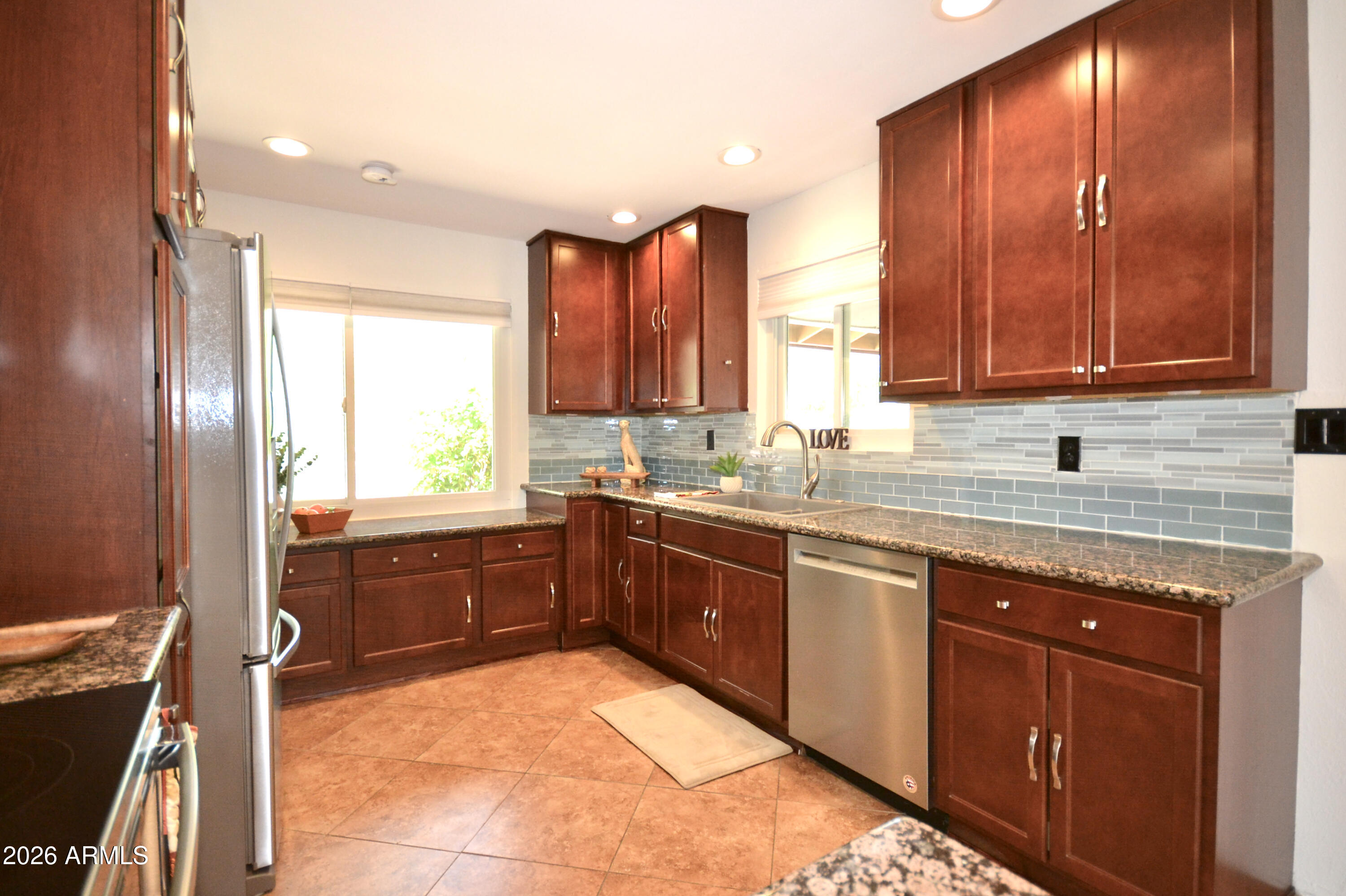 1215 West Colter Street Phoenix, AZ 85013 - Photo 20 of 42 Kitchen