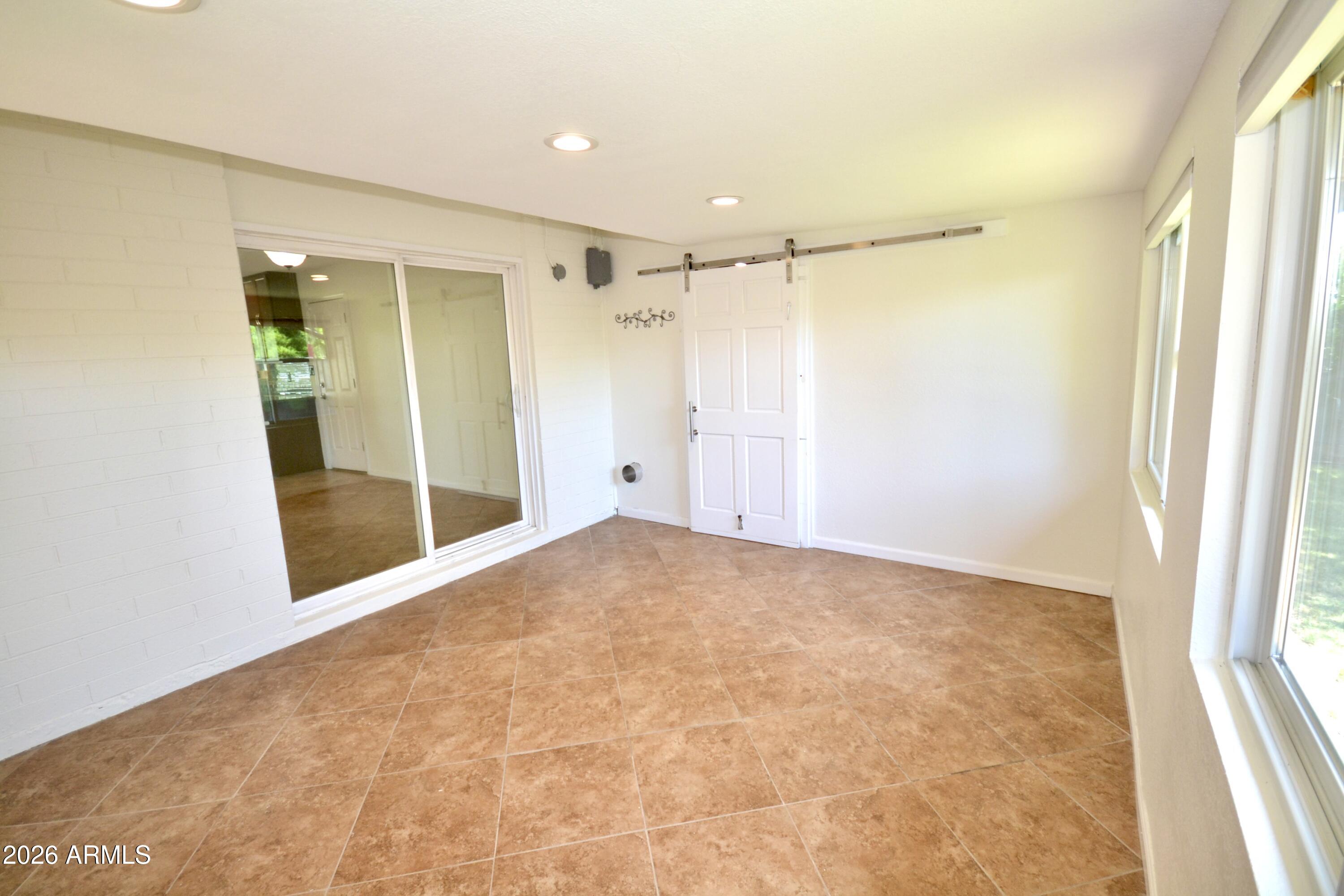1215 West Colter Street Phoenix, AZ 85013 - Photo 24 of 42 Arizona Room