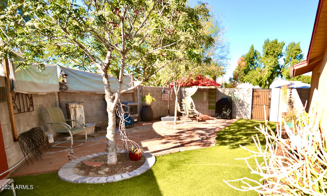 1215 West Colter Street Phoenix, AZ 85013 - Photo 32 of 41 DSC_0399