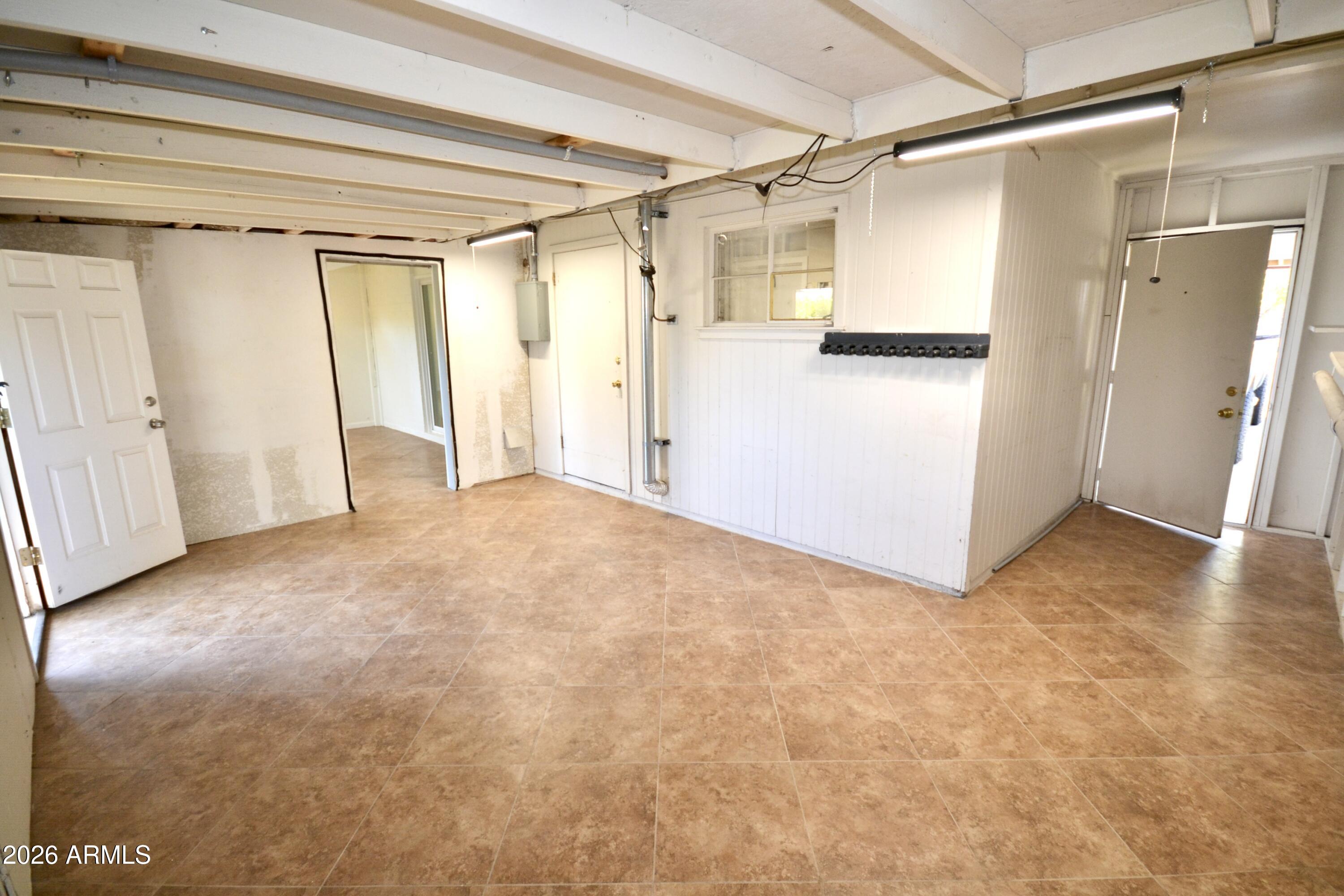 1215 West Colter Street Phoenix, AZ 85013 - Photo 33 of 42 Storage Room