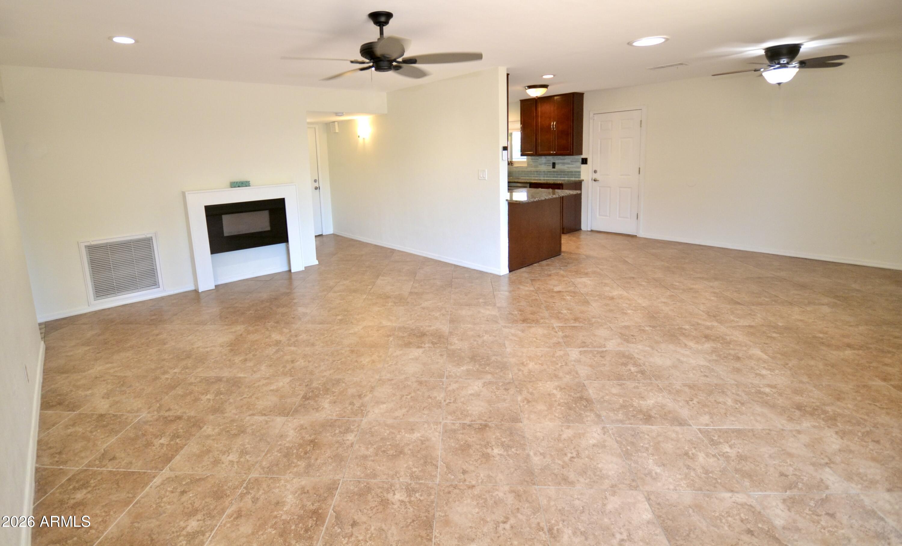 1215 West Colter Street Phoenix, AZ 85013 - Photo 6 of 42 Living/Dining Area
