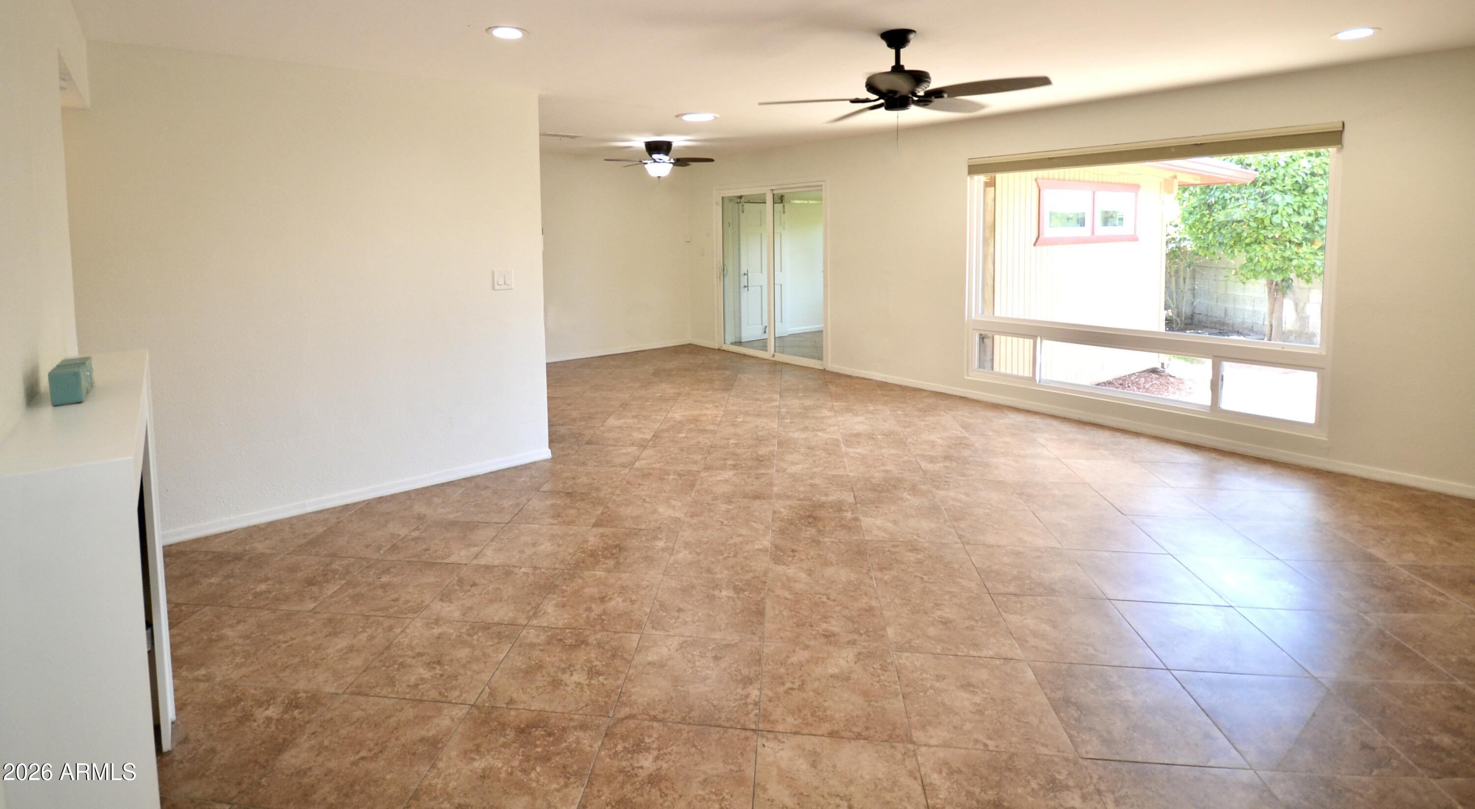 1215 West Colter Street Phoenix, AZ 85013 - Photo 7 of 42 Living/Dining Area