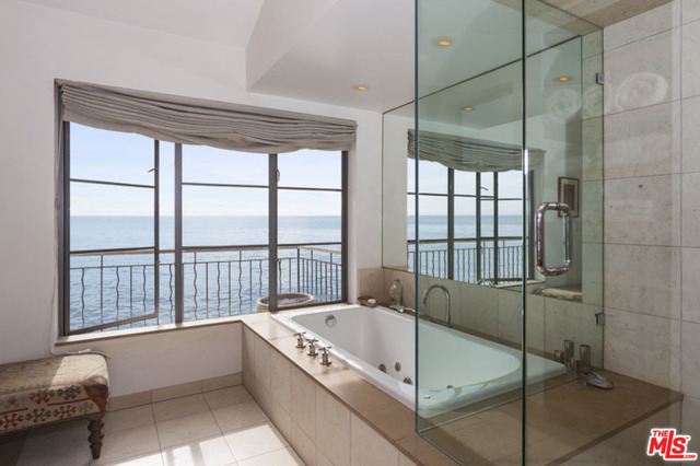 21634 Pacific Coast Highway Malibu, CA 90265 - Photo 23 of 30