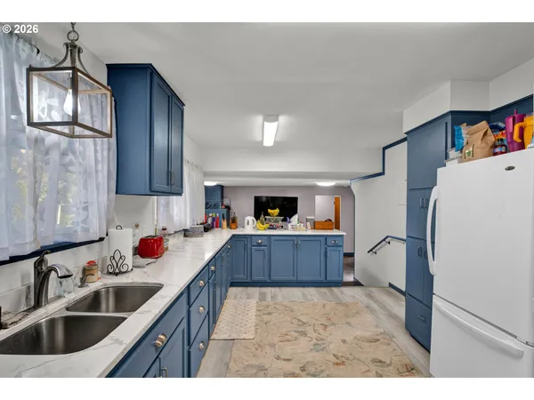 $599,999 | 389 Maxwell Road, Eugene, OR 97404