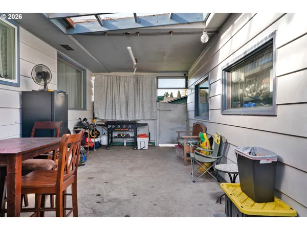 $599,999 | 389 Maxwell Road, Eugene, OR 97404